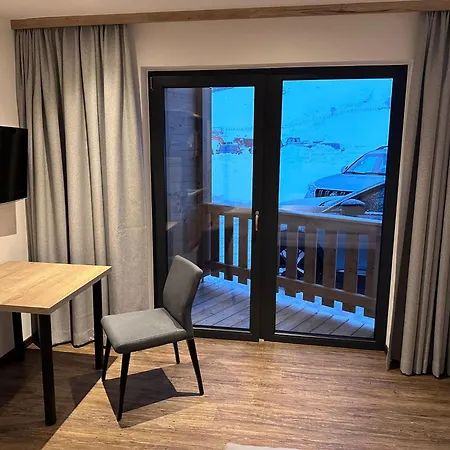 Roessl Aparthotel