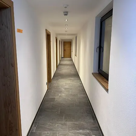 Roessl Apartmanhotel 3*