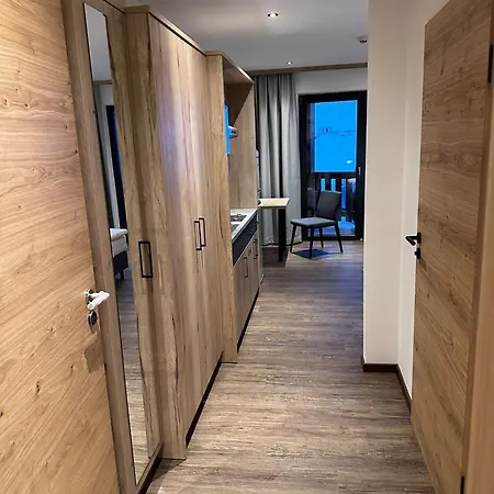 Roessl Apart Otel Gerlos